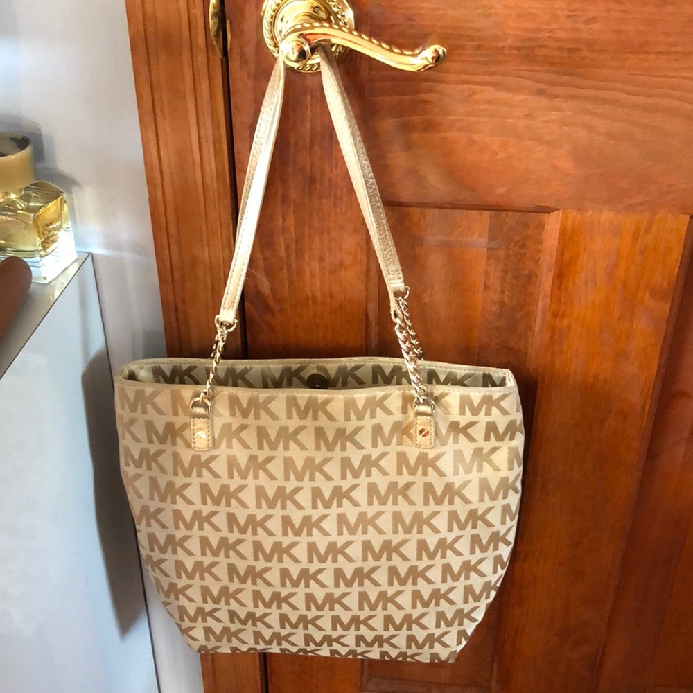 Michael Kors Tote